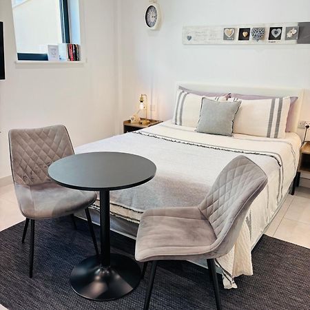 Gibraltar Central Suites المظهر الخارجي الصورة