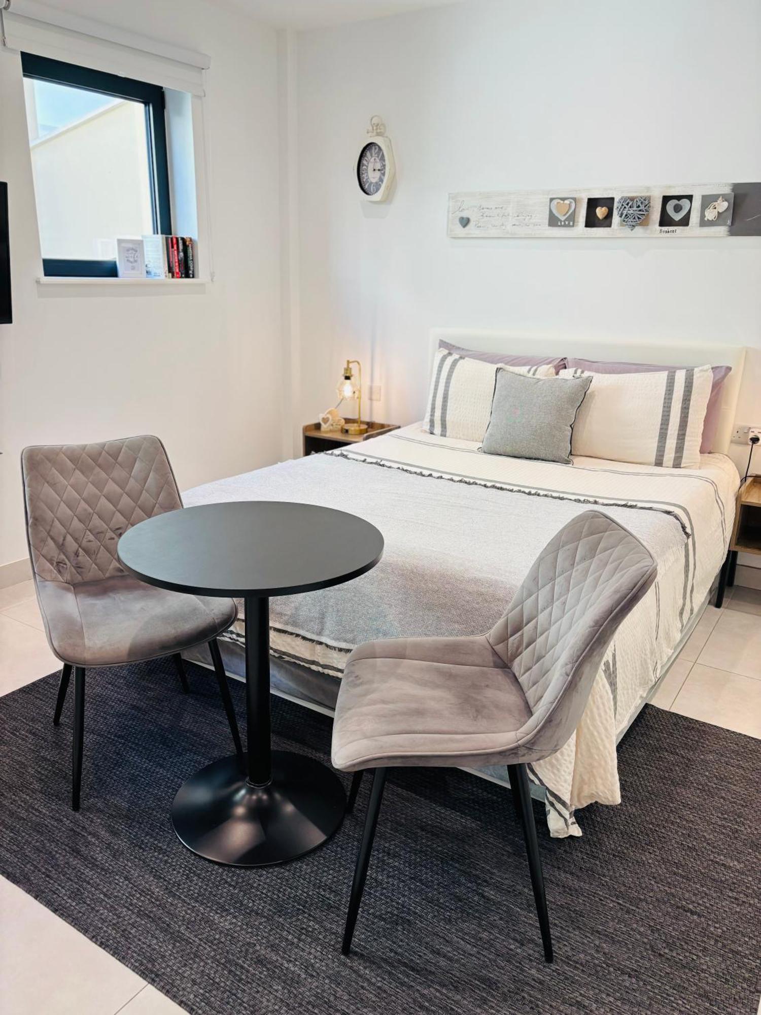 Gibraltar Central Suites المظهر الخارجي الصورة