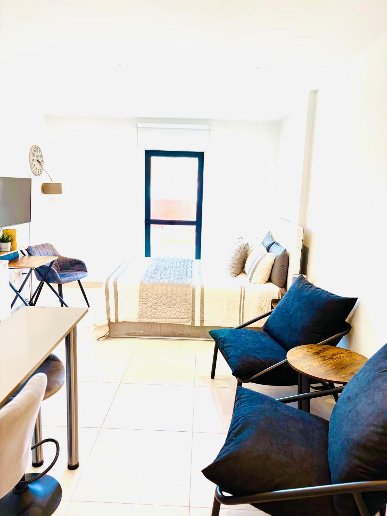 Gibraltar Central Suites المظهر الخارجي الصورة