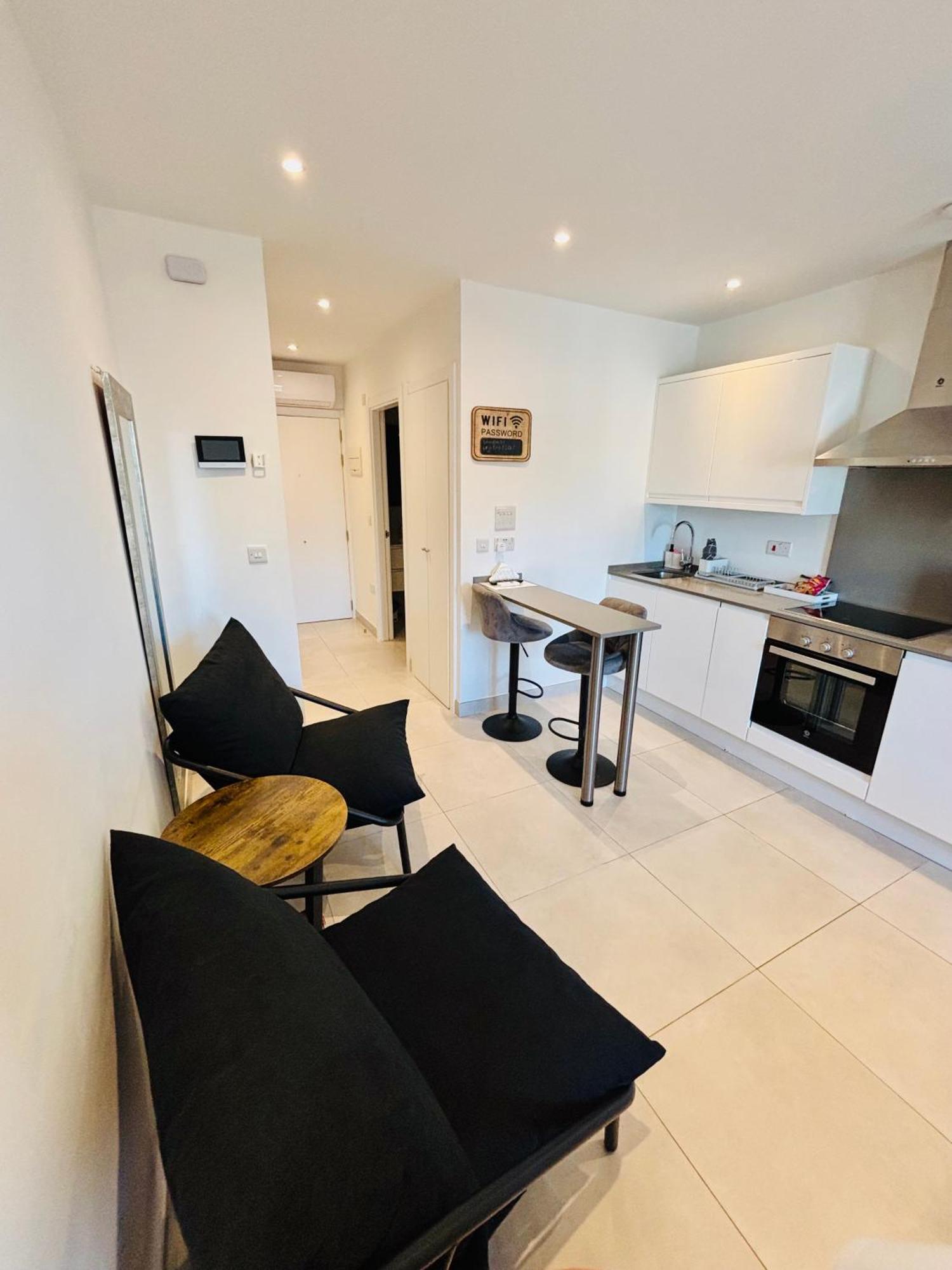 Gibraltar Central Suites المظهر الخارجي الصورة